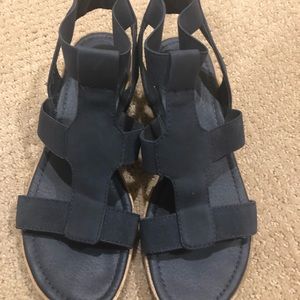 Euro Soft by Sofft Gladiator Sandals in Navy